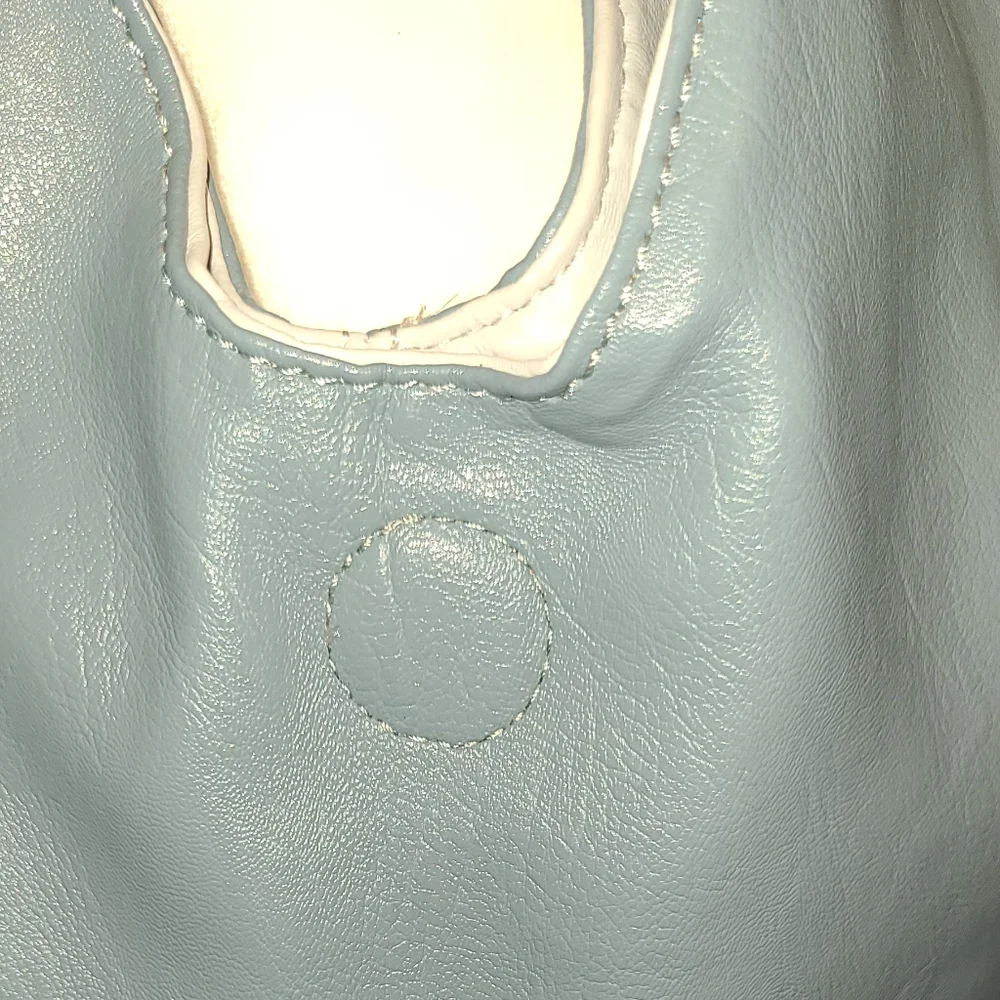 Reversible Handbag - Picture 4 of 6